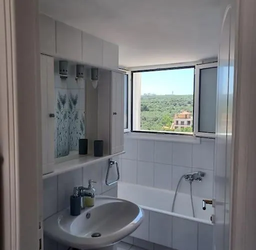 Casa Dastele Remarkable Seaview 5' From The Sea 하니아