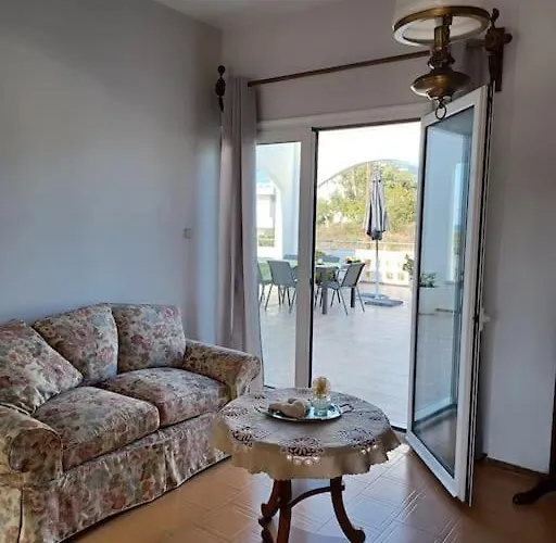 빌라 Casa Dastele Remarkable Seaview 5' From The Sea